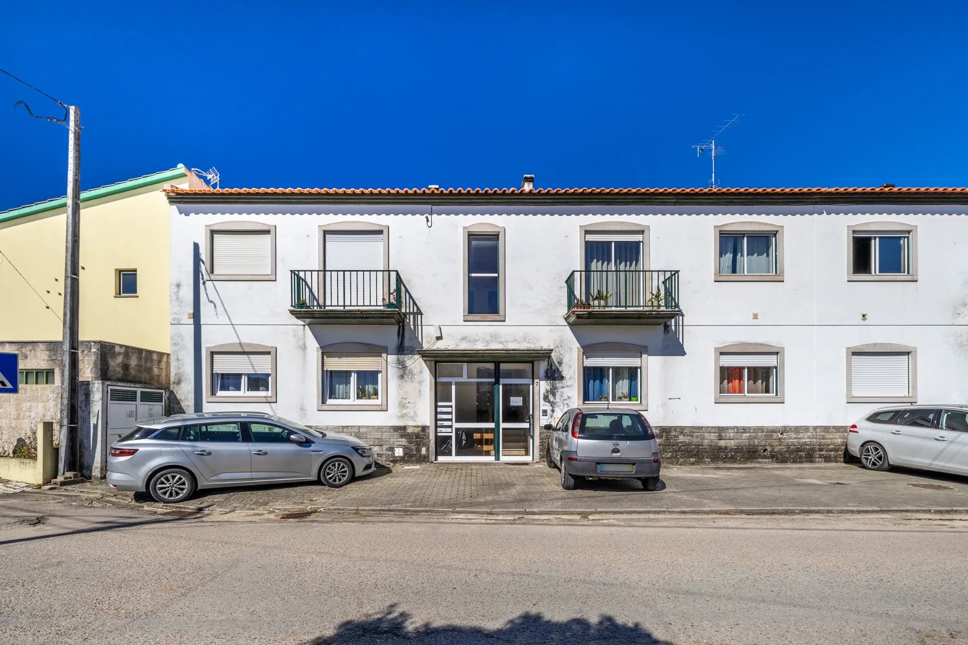 Apartamento T2 Com Excelentes Áreas