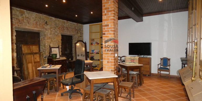 549b7e74-2f8c-4fd7-8a47-28dec28163bb