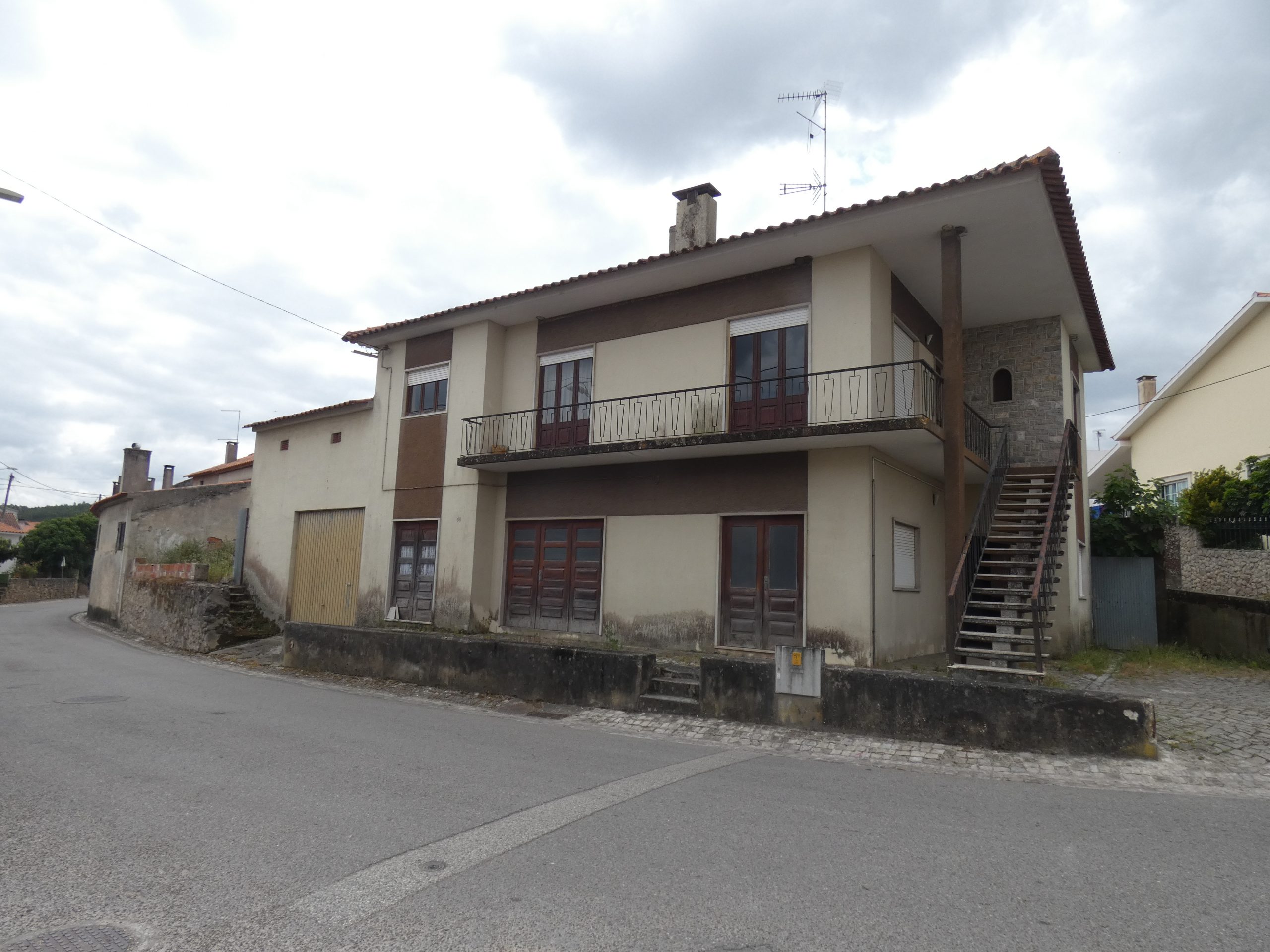 Moradia independente à venda em Póvoa de Alcobaça